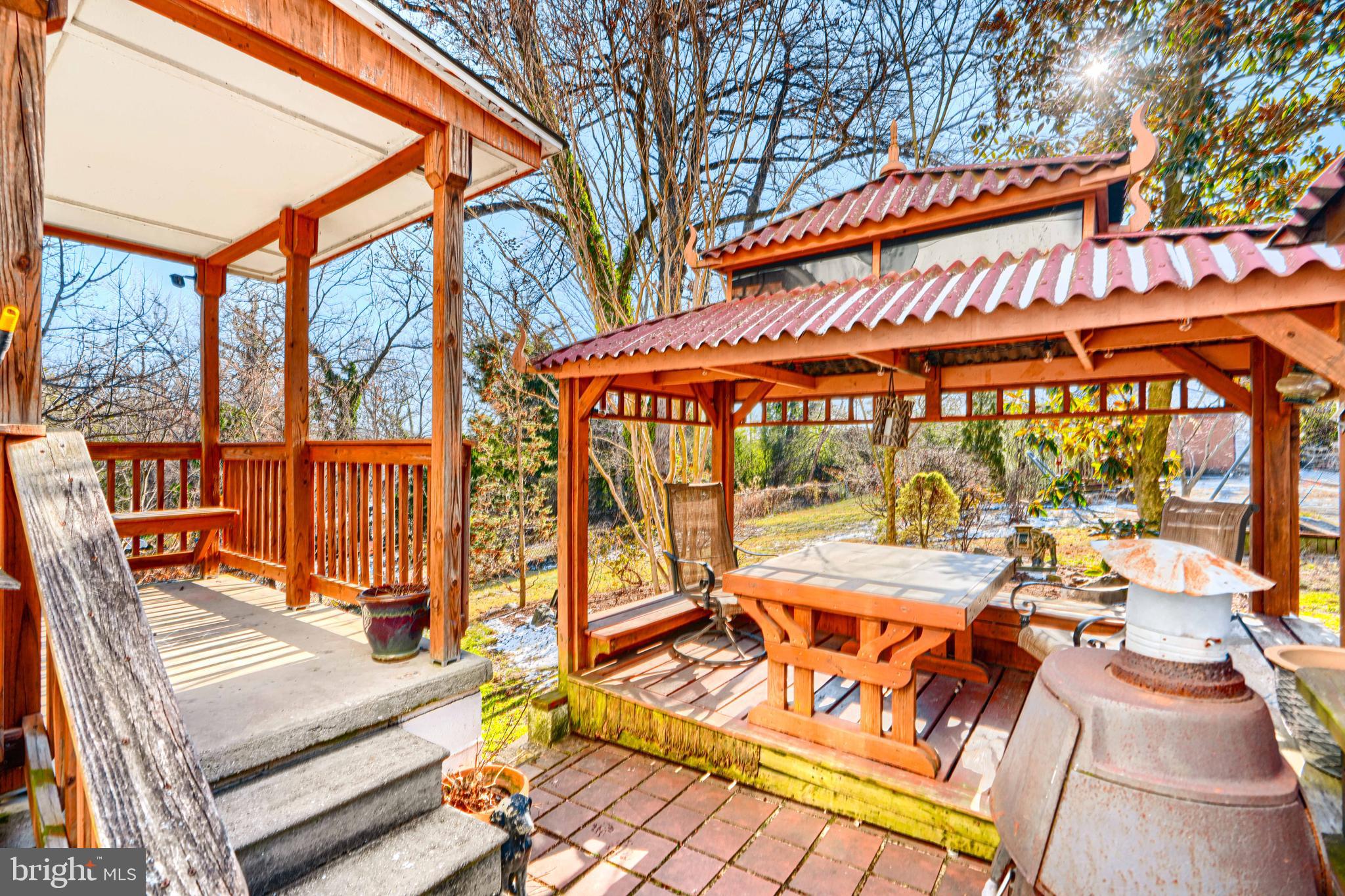 RADNOR WINSTON - Residential