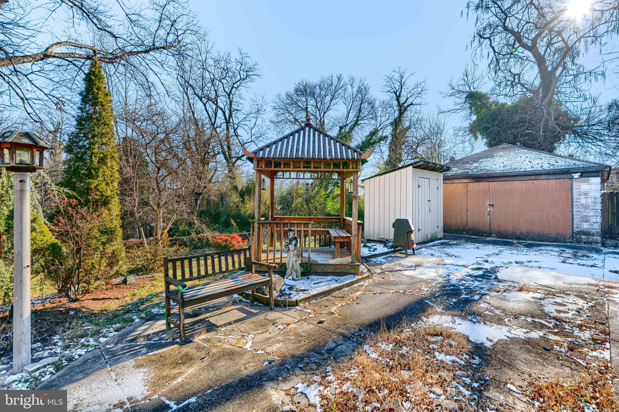 RADNOR WINSTON - Residential