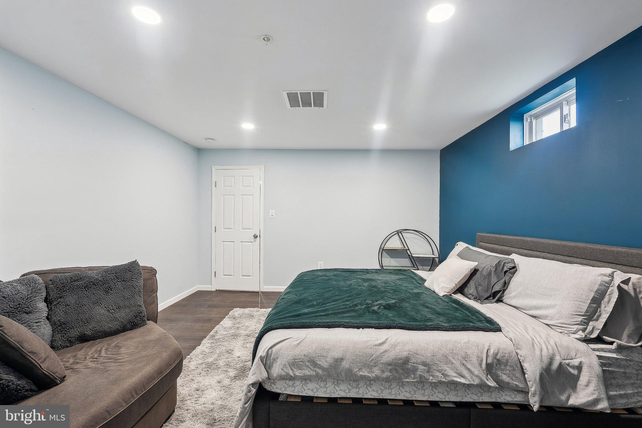 HAGERS CROSSING - Residential