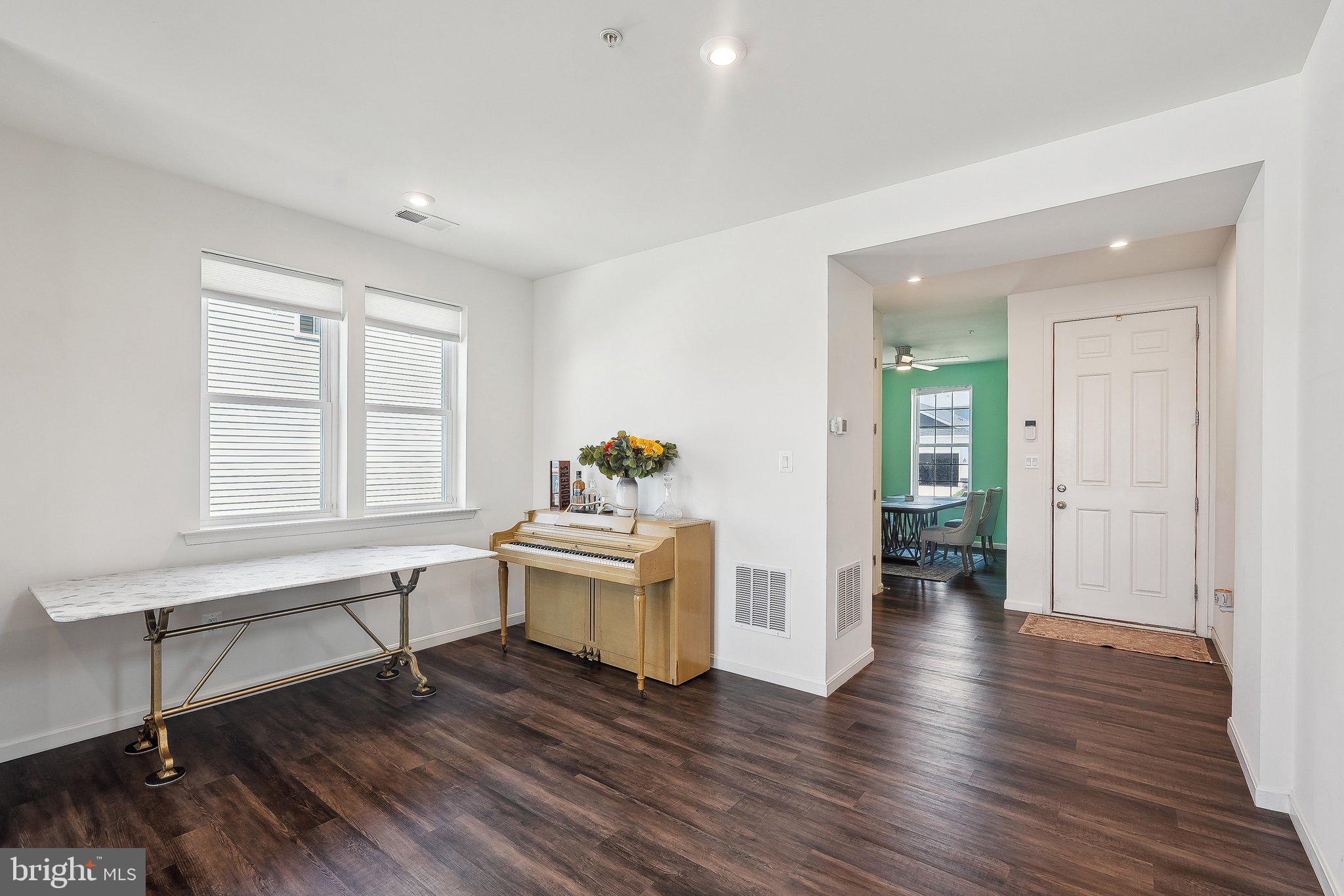 HAGERS CROSSING - Residential