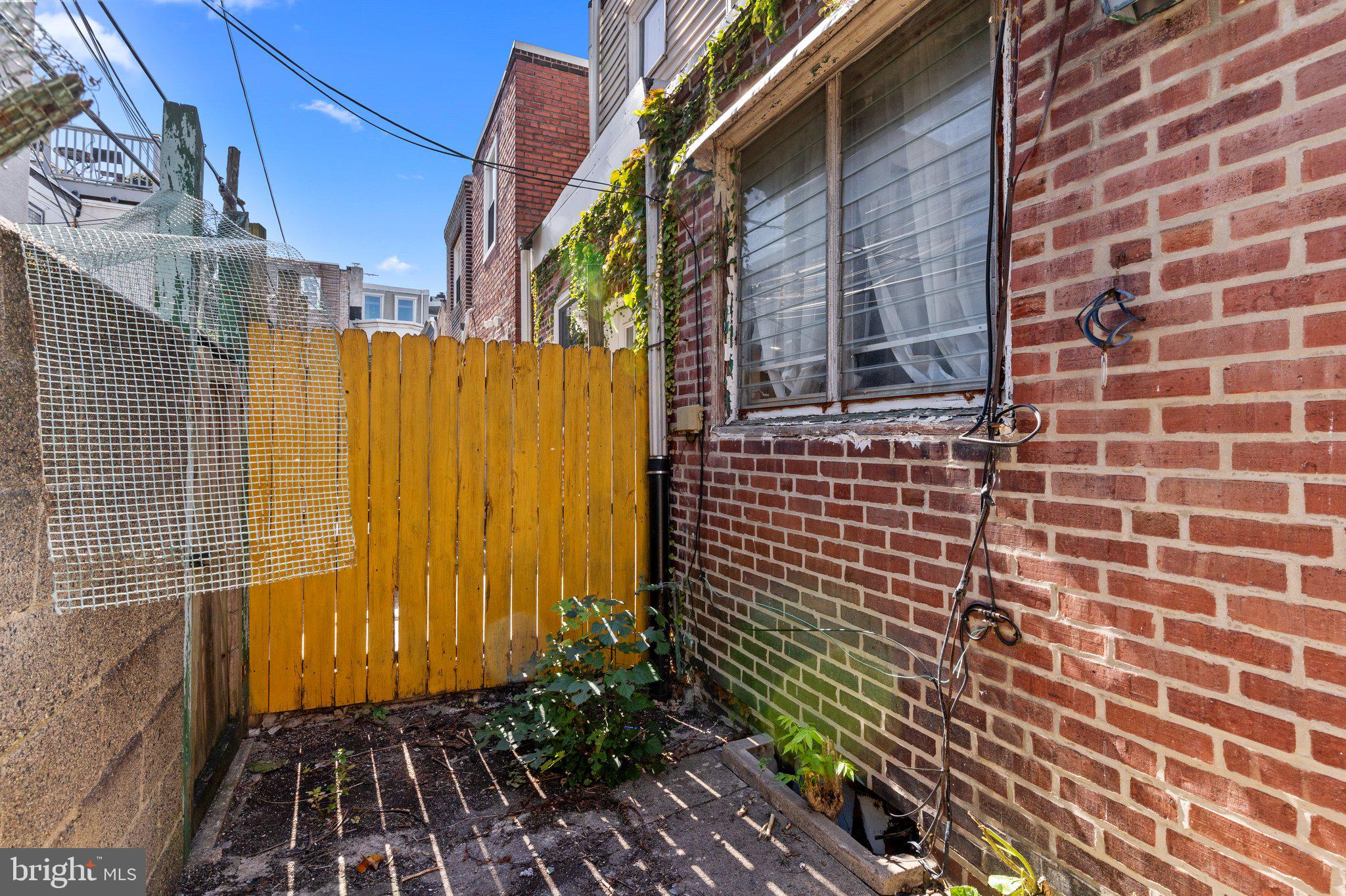 EAST PASSYUNK CROSSING - Residential