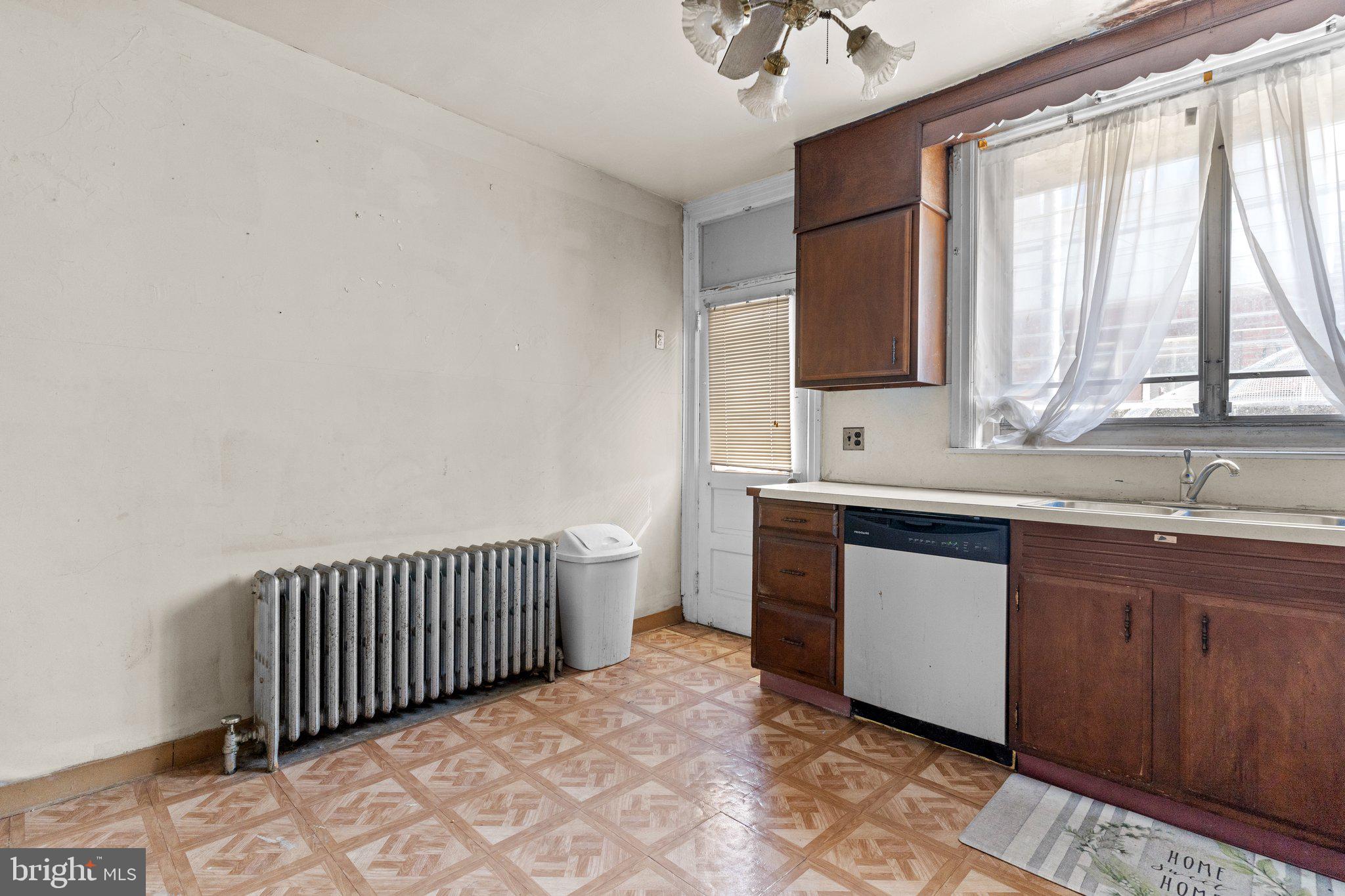 EAST PASSYUNK CROSSING - Residential