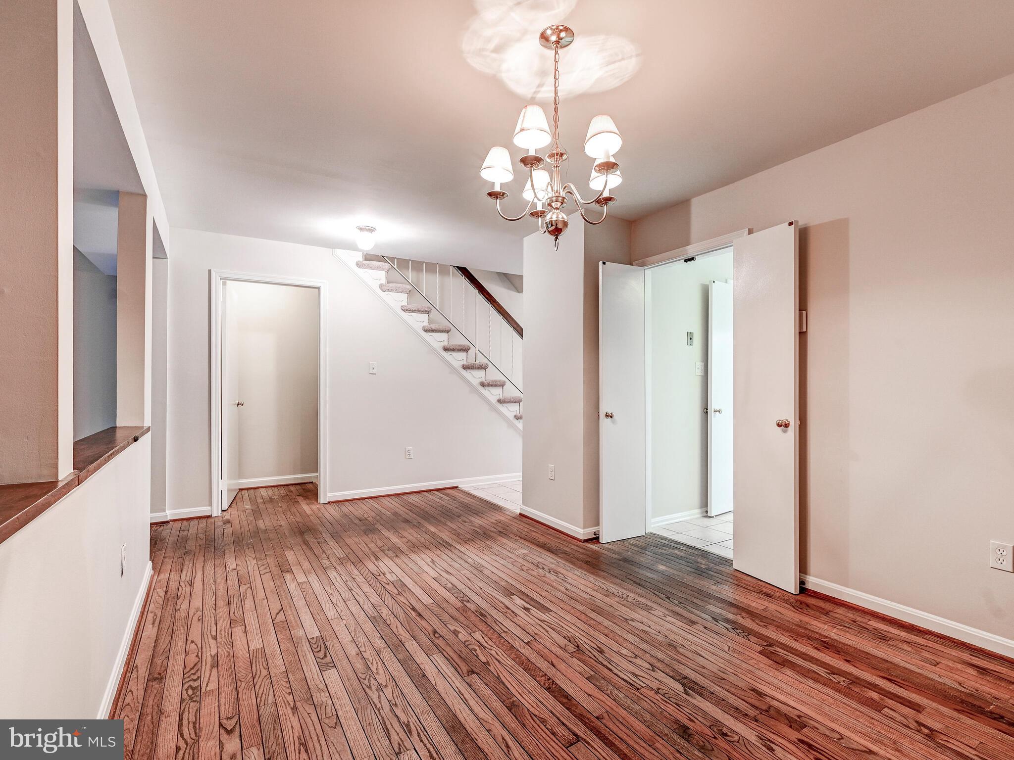 CHARLESBROOKE - Residential