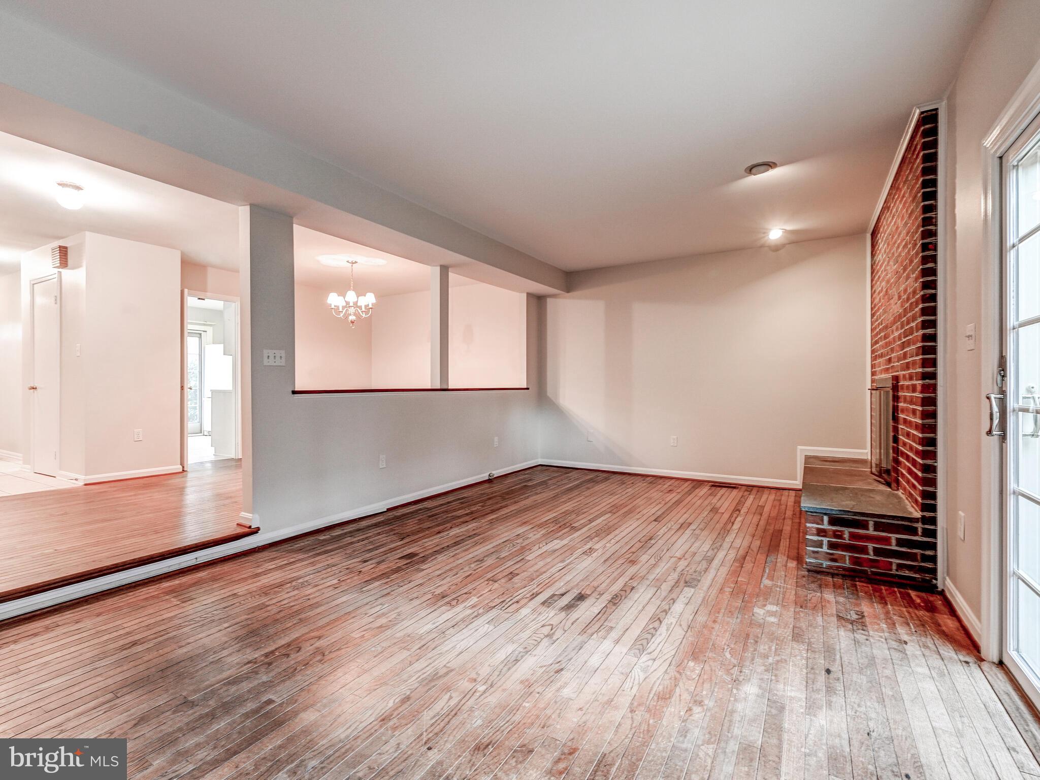 CHARLESBROOKE - Residential