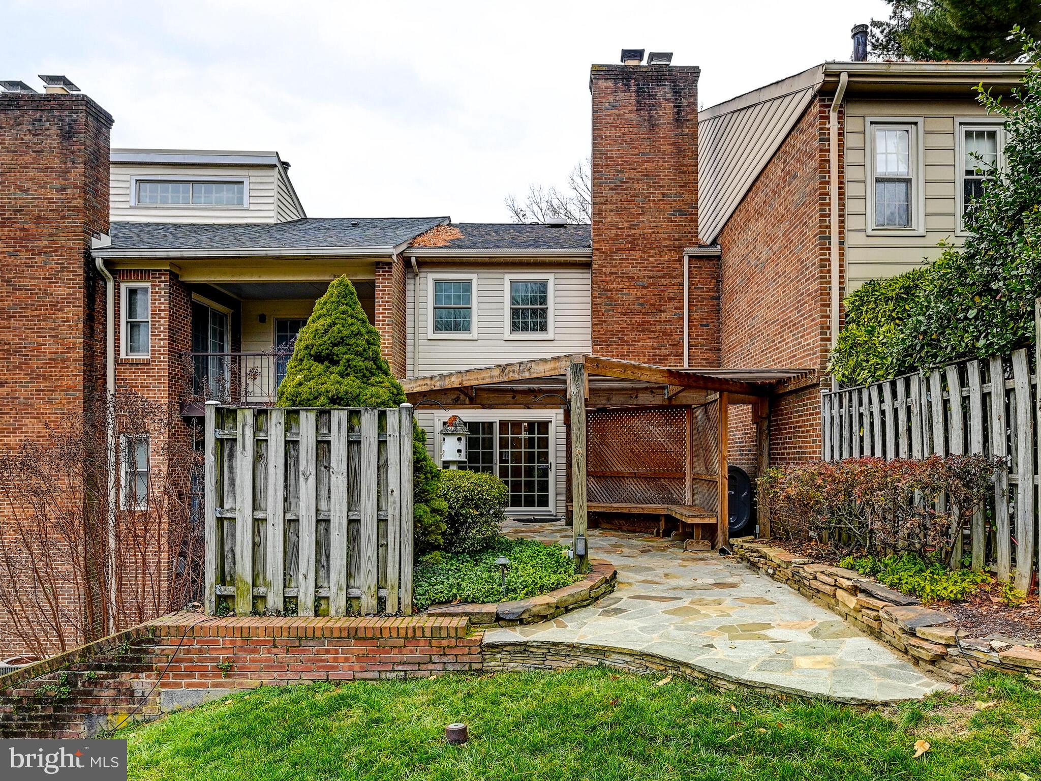 CHARLESBROOKE - Residential