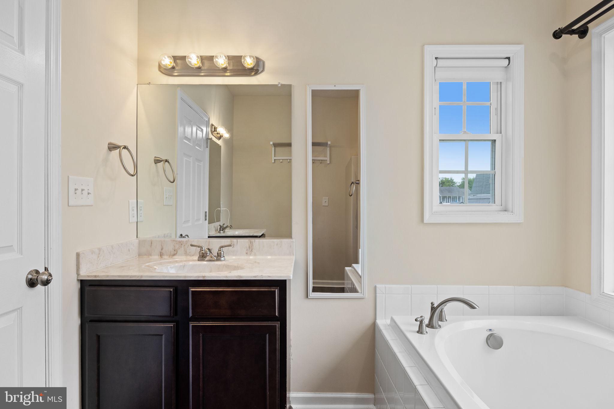 PORT ROYAL LANDING - Residential