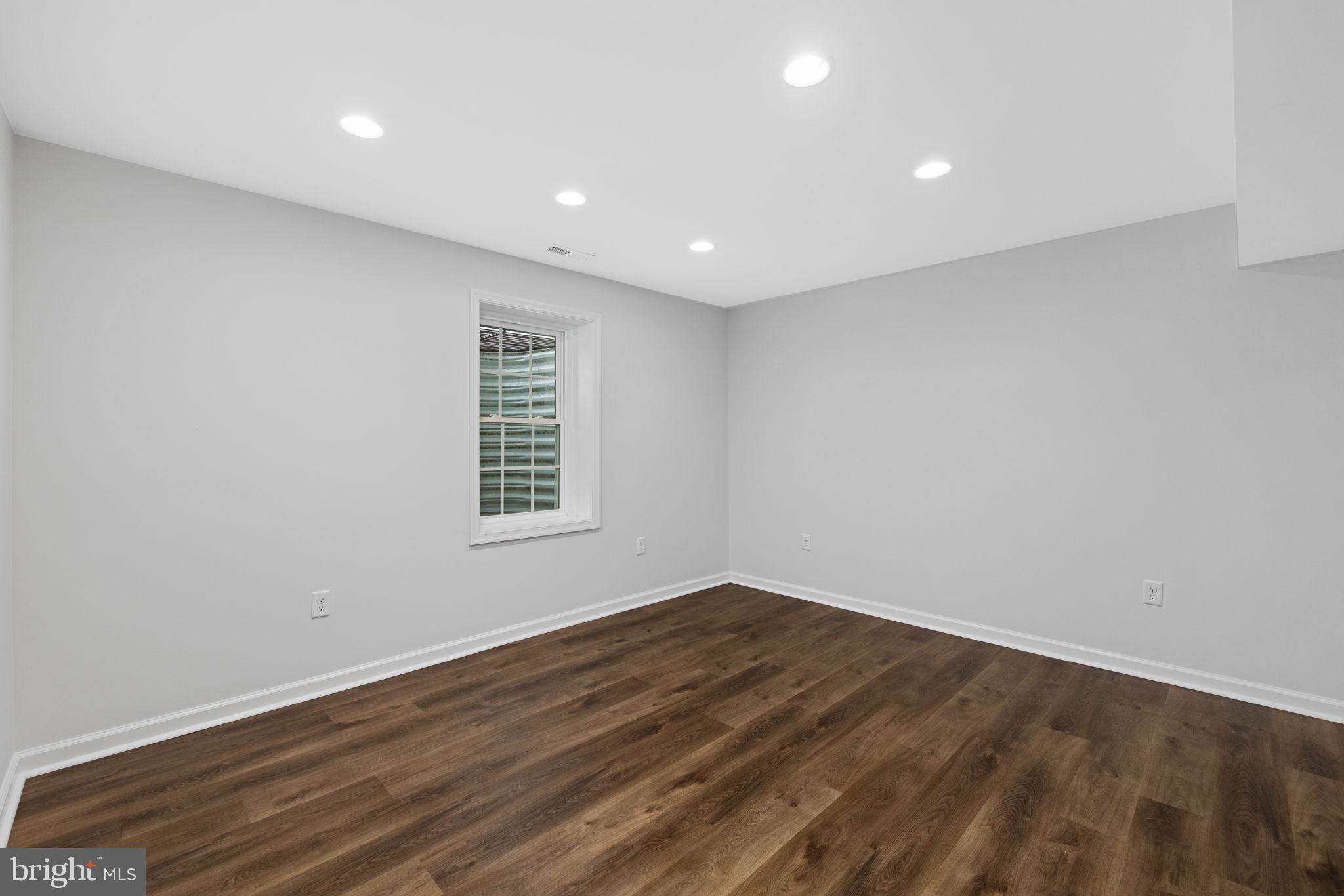 PORT ROYAL LANDING - Residential