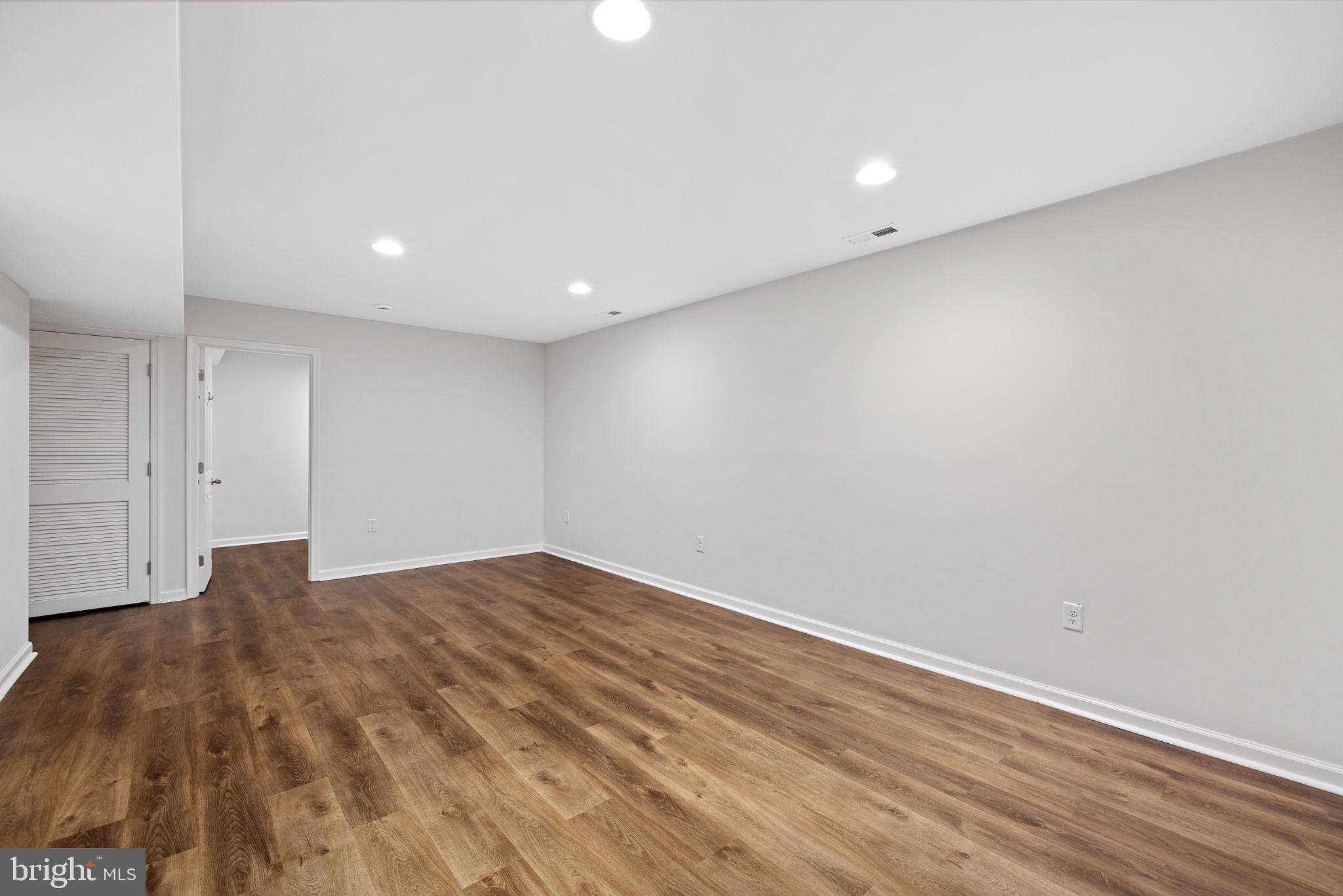 PORT ROYAL LANDING - Residential