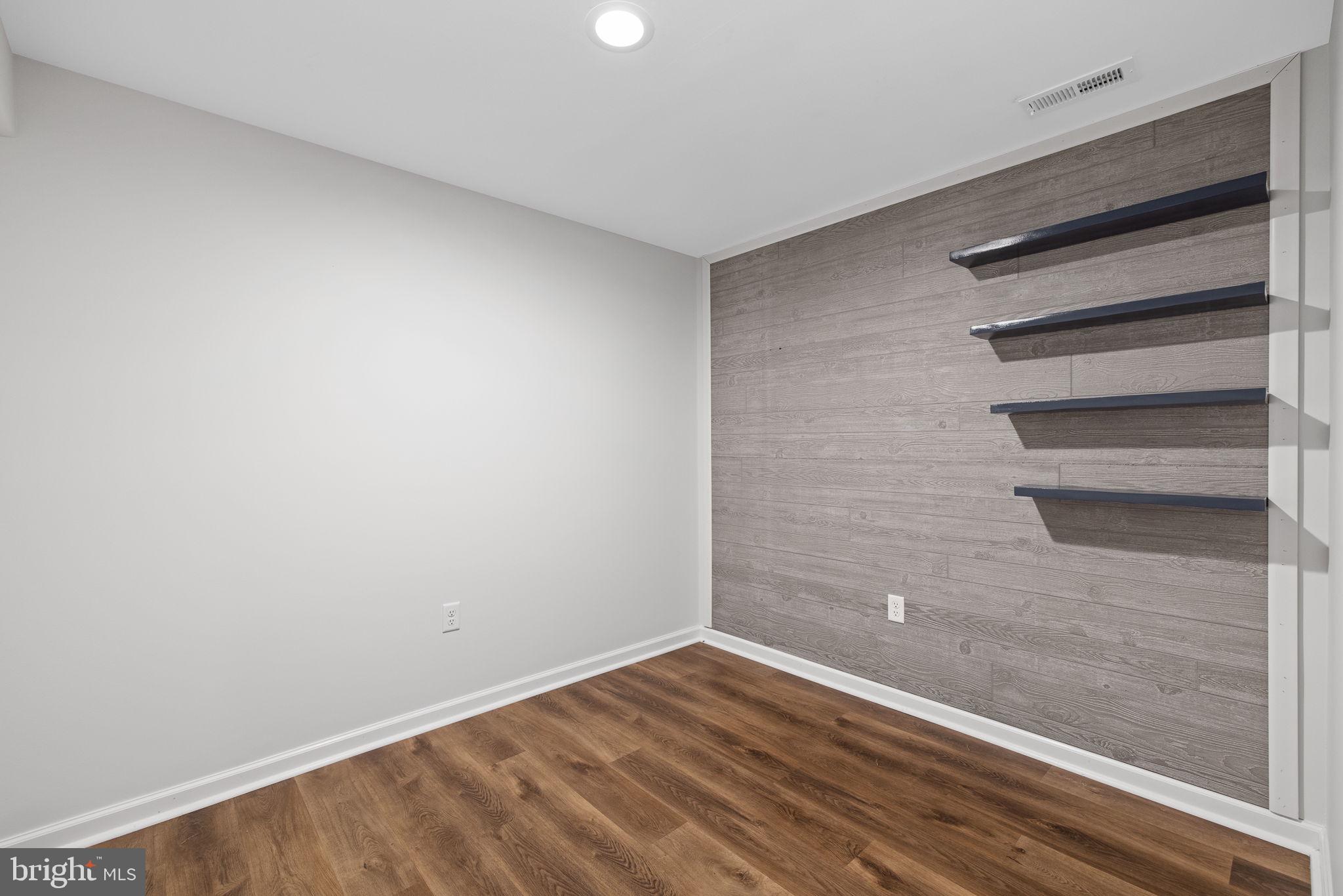 PORT ROYAL LANDING - Residential