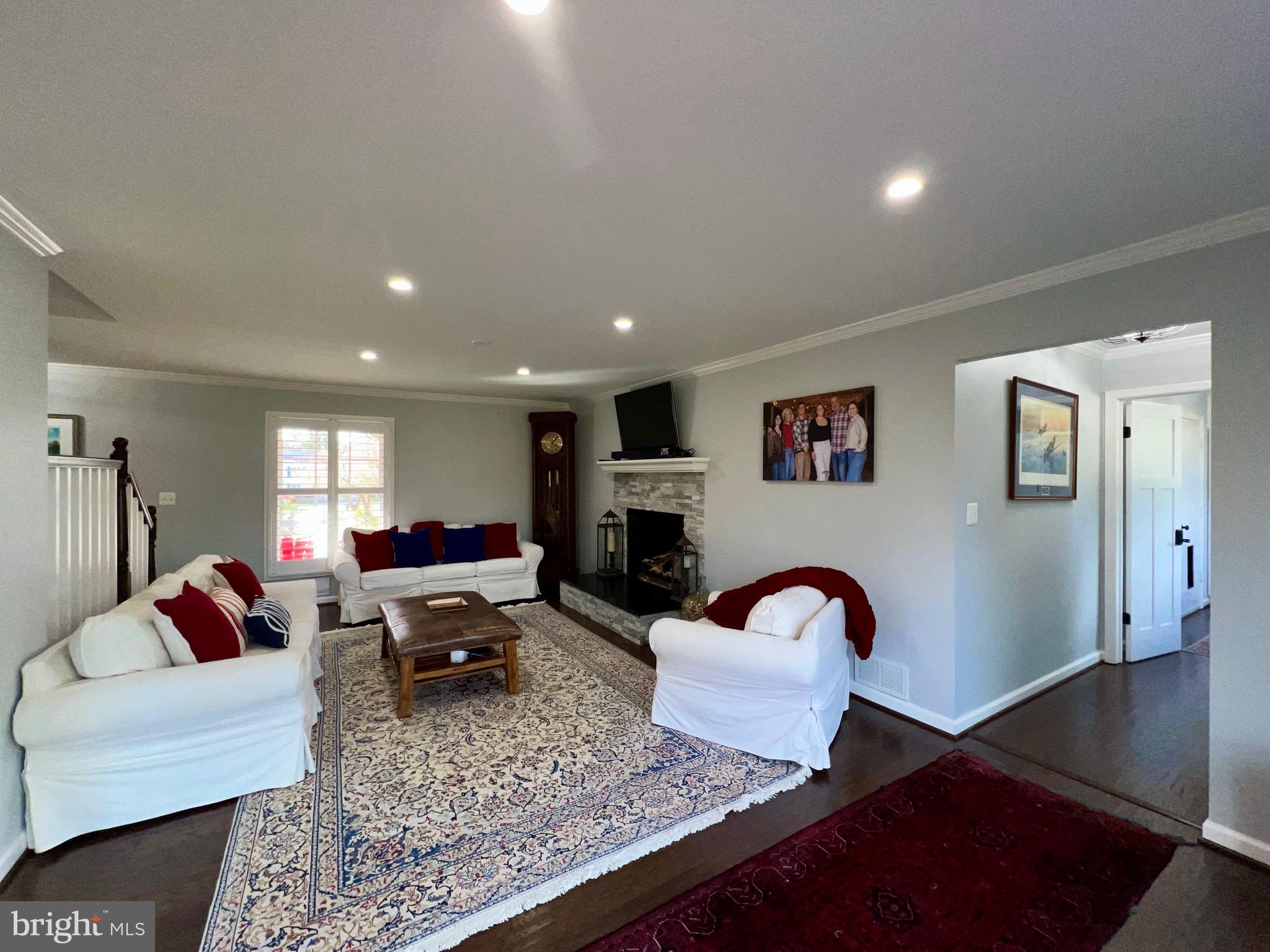 SEMINARY RIDGE - Residential Lease