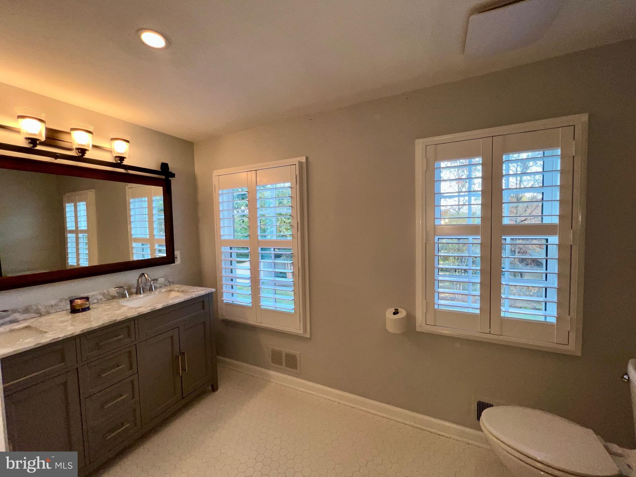 SEMINARY RIDGE - Residential Lease