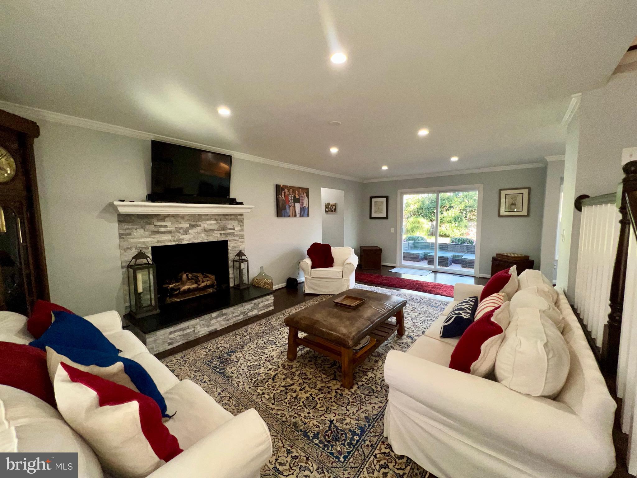 SEMINARY RIDGE - Residential Lease