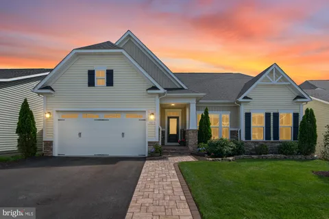 3058 Sunny Ridge Drive, Odenton, MD MLS: MDAA2113164