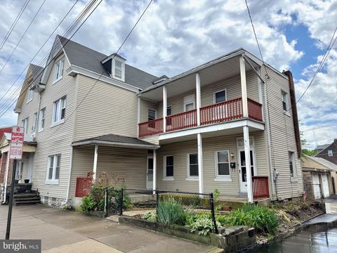 916 MIFFLIN STREET LEBANON PA 17046