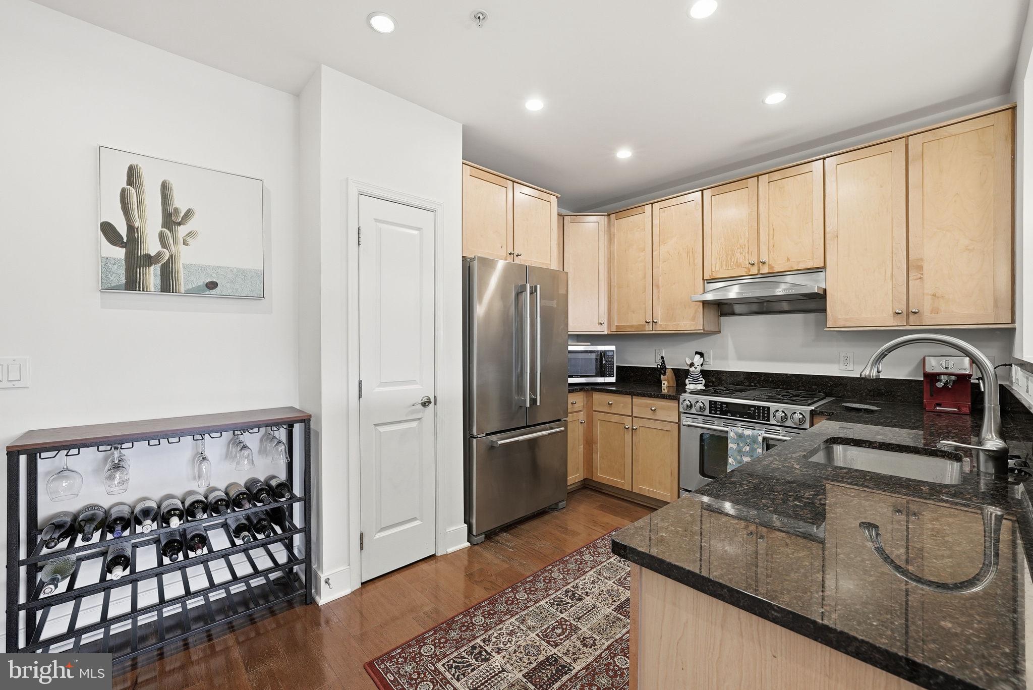 1511 N ROLFE STREET A303