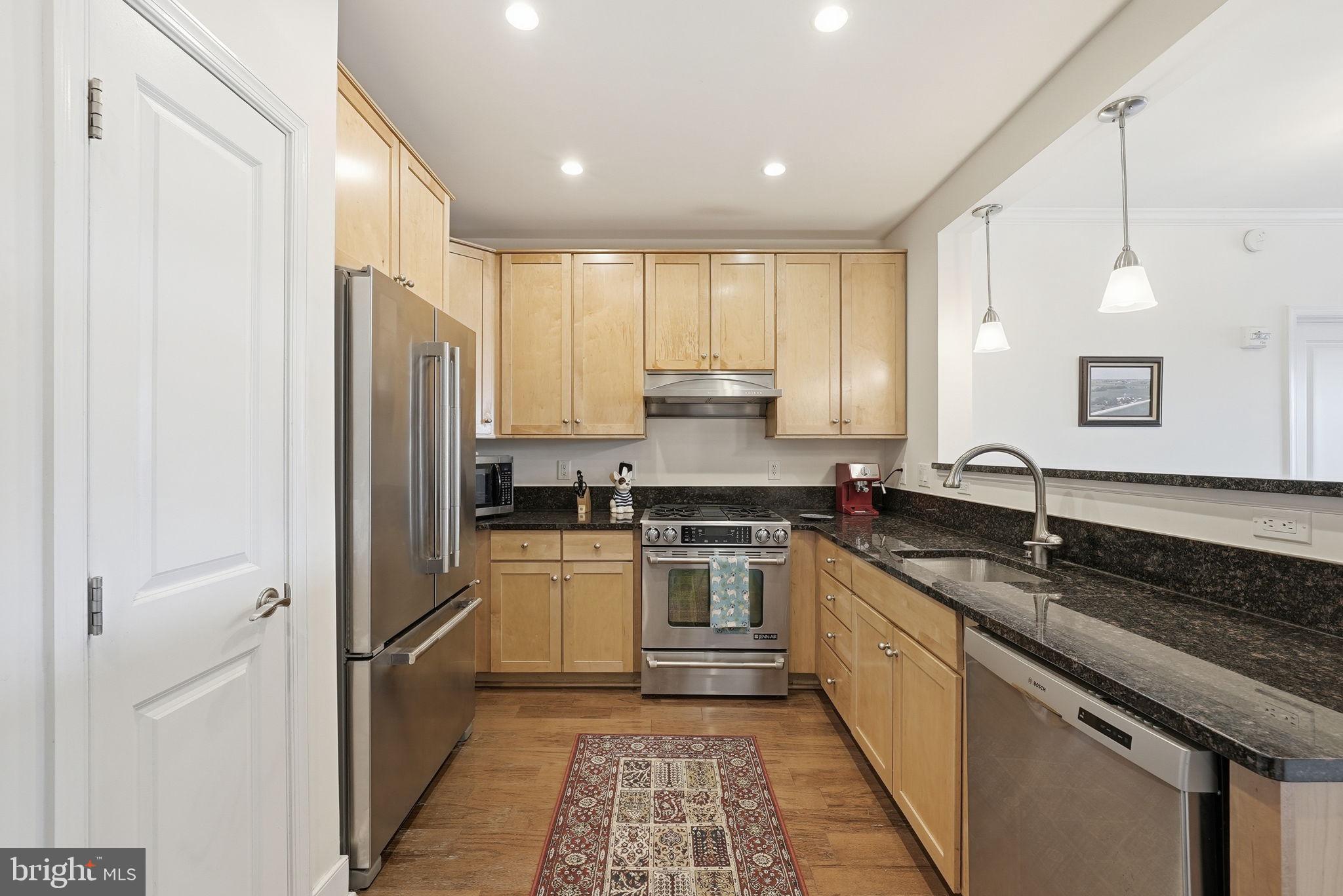 1511 N ROLFE STREET A303