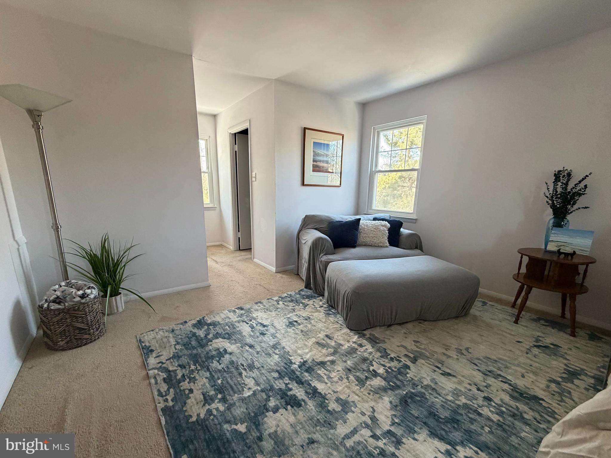 FLOWER HILL - Residential