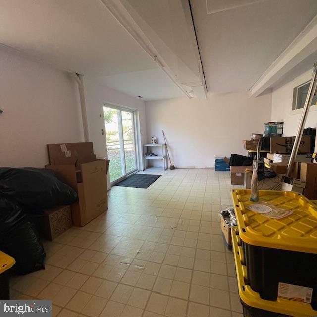 FLOWER HILL - Residential