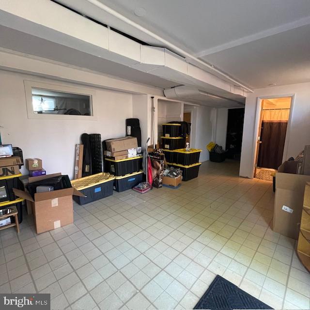 FLOWER HILL - Residential