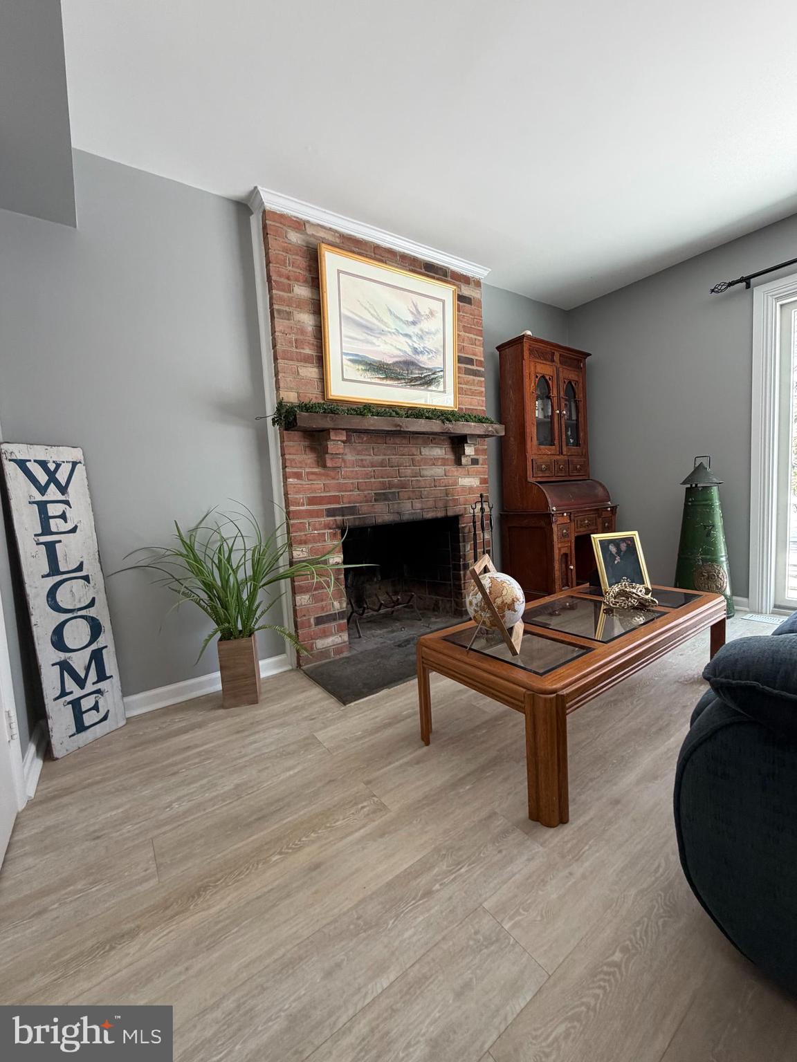 FLOWER HILL - Residential