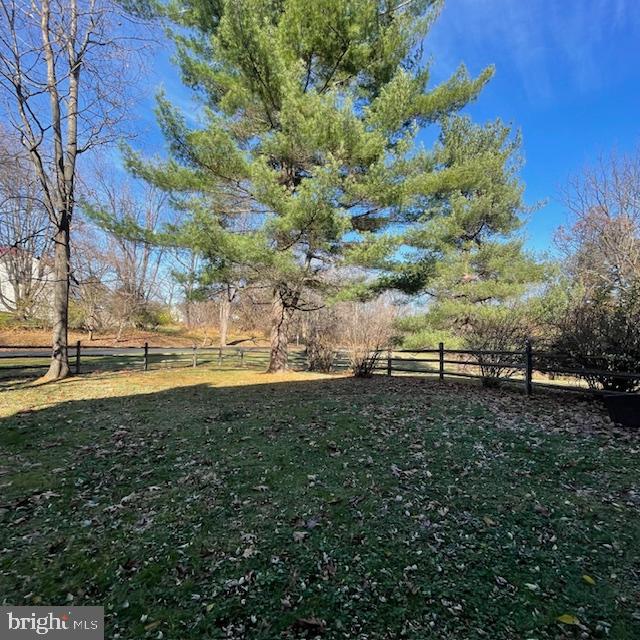 FLOWER HILL - Residential