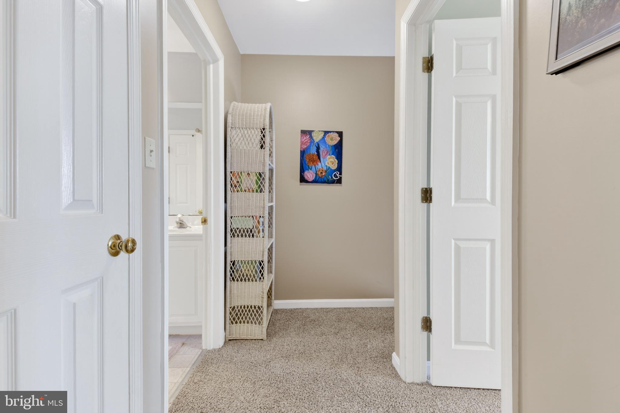 CHARLESTOWN MANOR - Residential