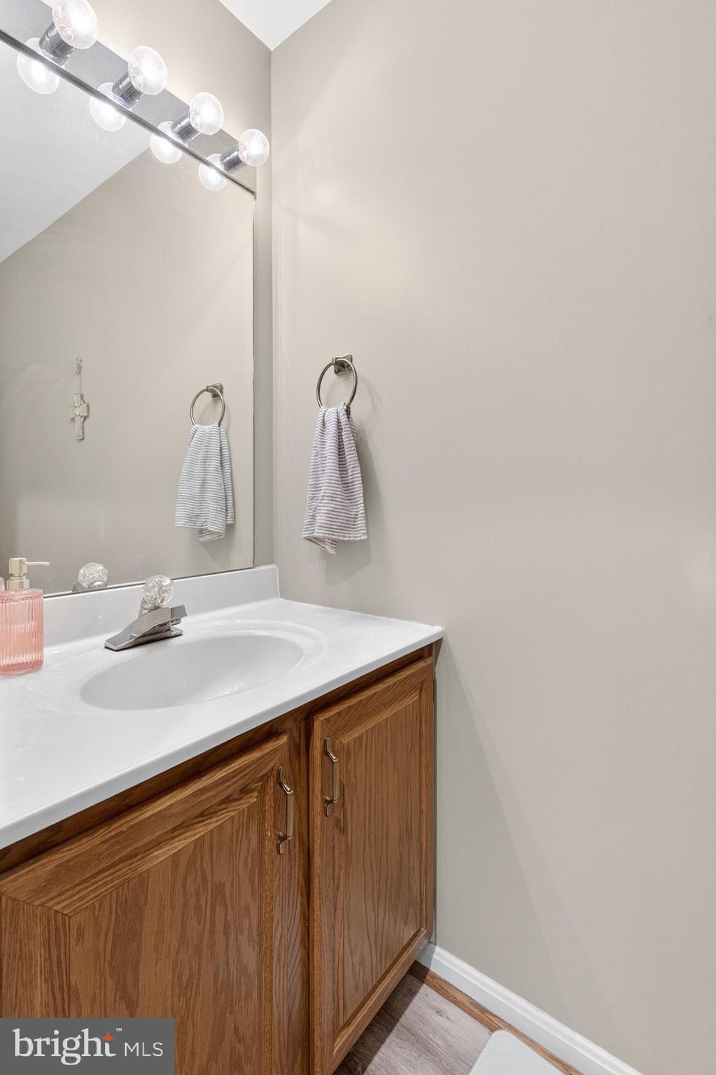 CHARLESTOWN MANOR - Residential