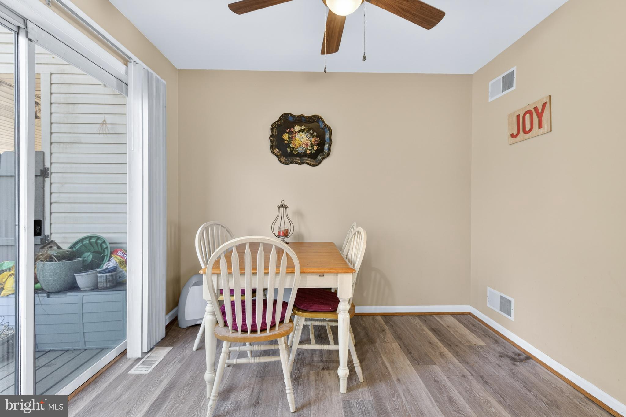 CHARLESTOWN MANOR - Residential