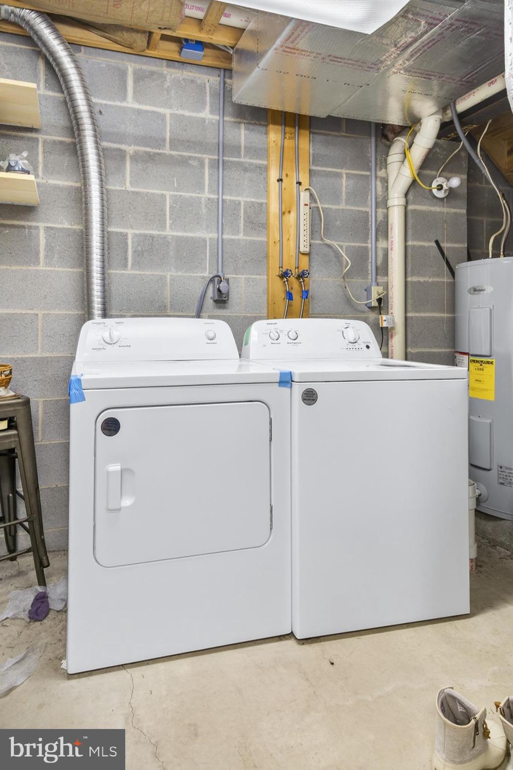 CHARLESTOWN MANOR - Residential