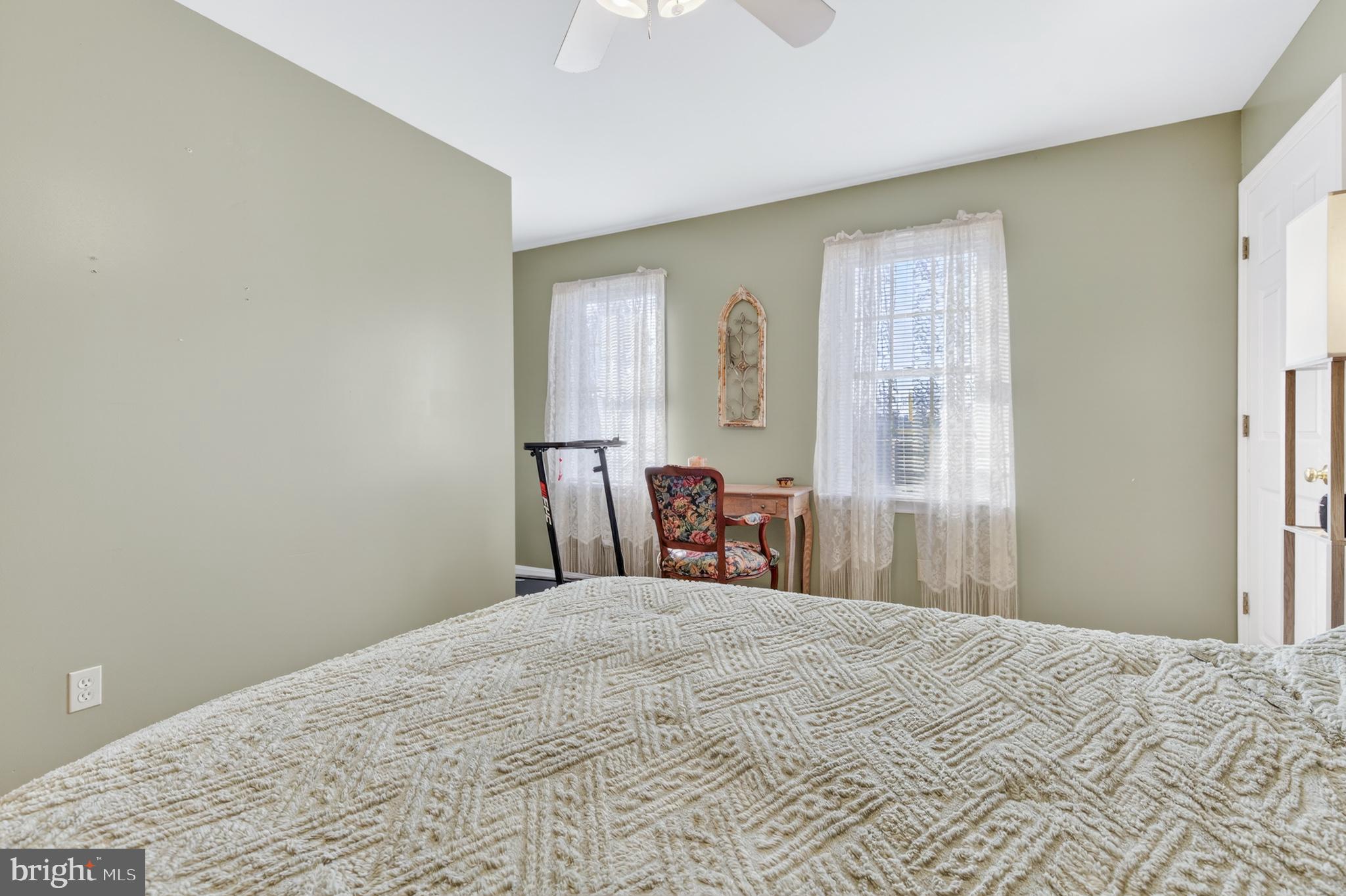 CHARLESTOWN MANOR - Residential