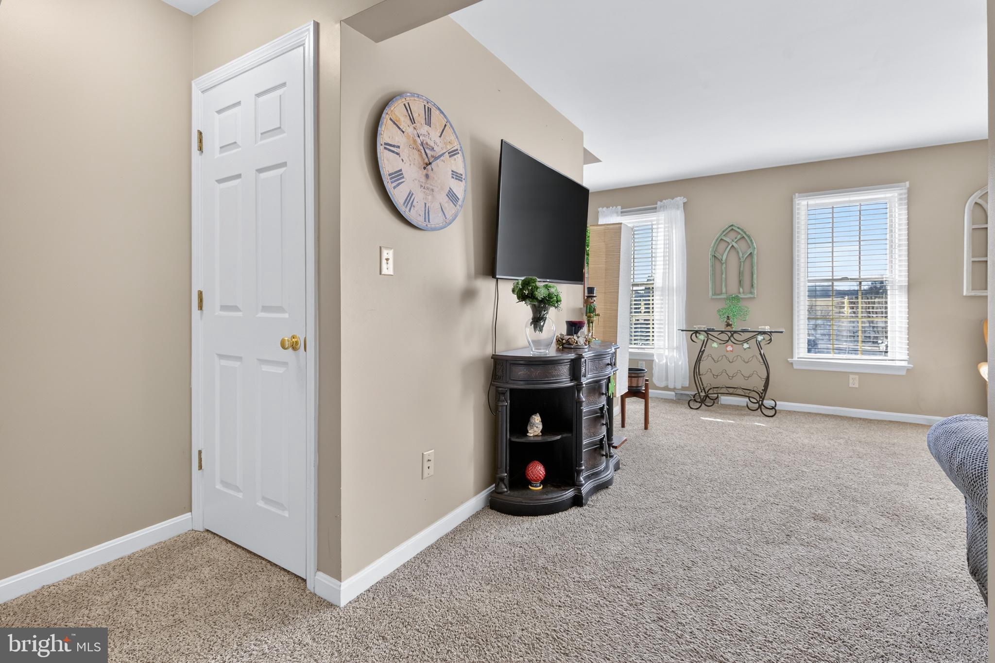 CHARLESTOWN MANOR - Residential