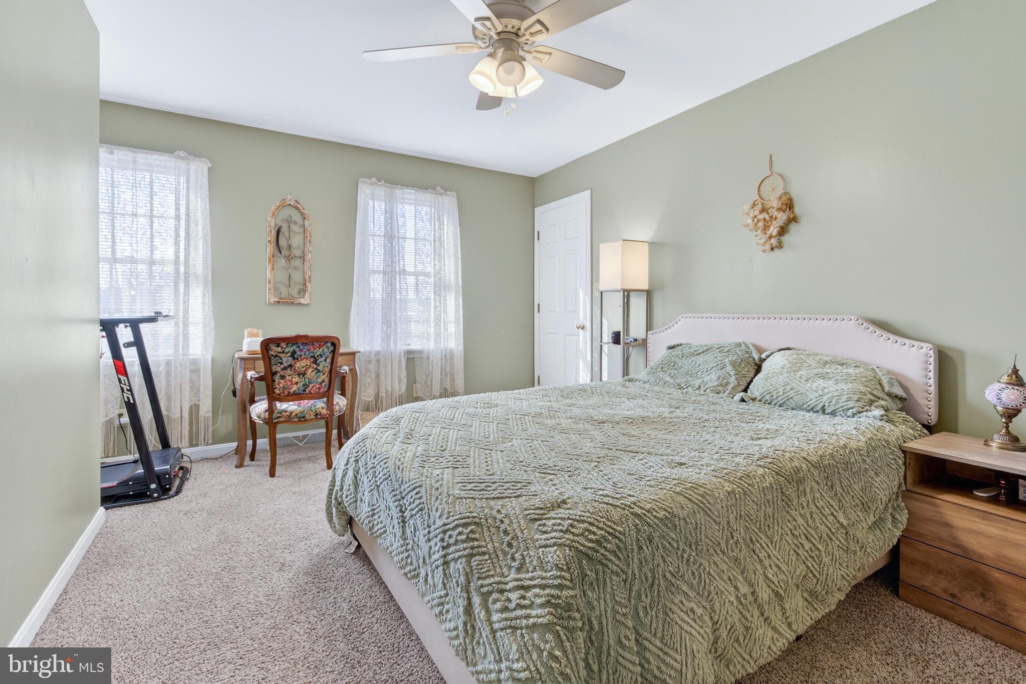 CHARLESTOWN MANOR - Residential