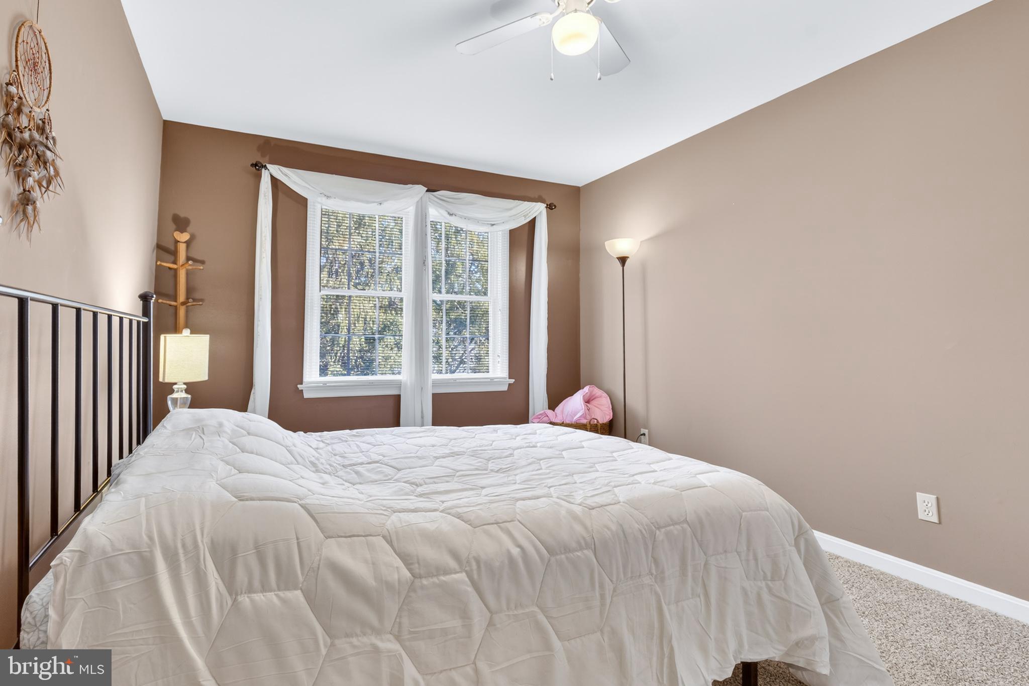 CHARLESTOWN MANOR - Residential