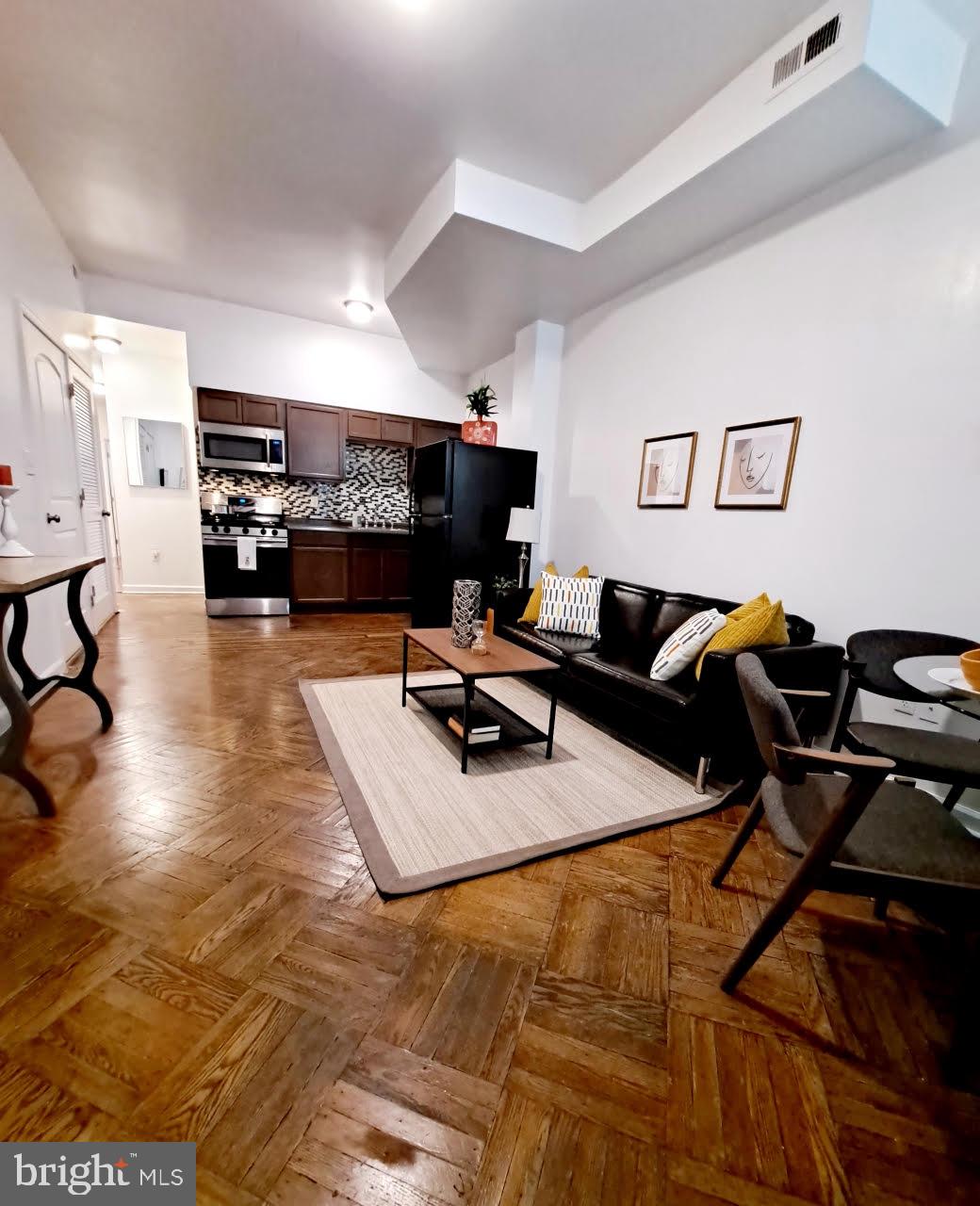 PHILADELPHIA - Residential Lease