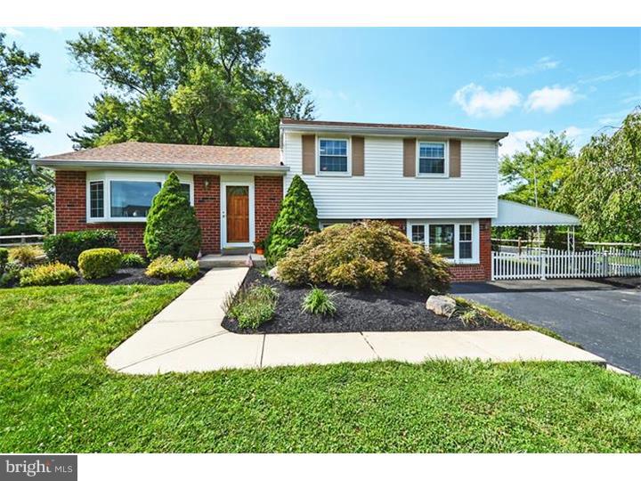 CREEKSIDE AT BLUE BELL - Residential