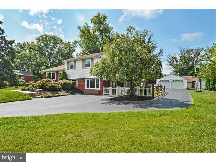 CREEKSIDE AT BLUE BELL - Residential