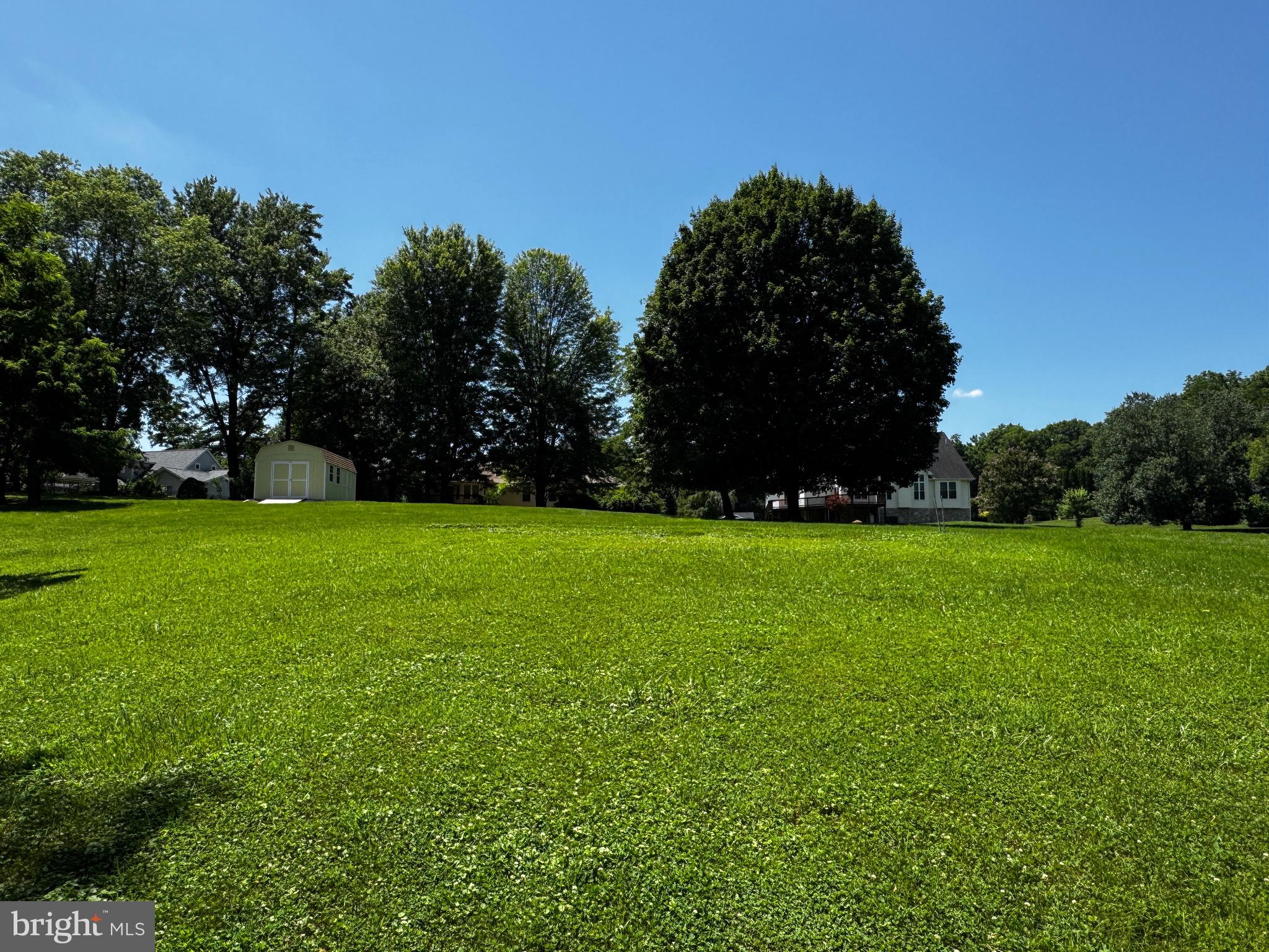 MOUNTAIN BROOK ESTATES - Residential