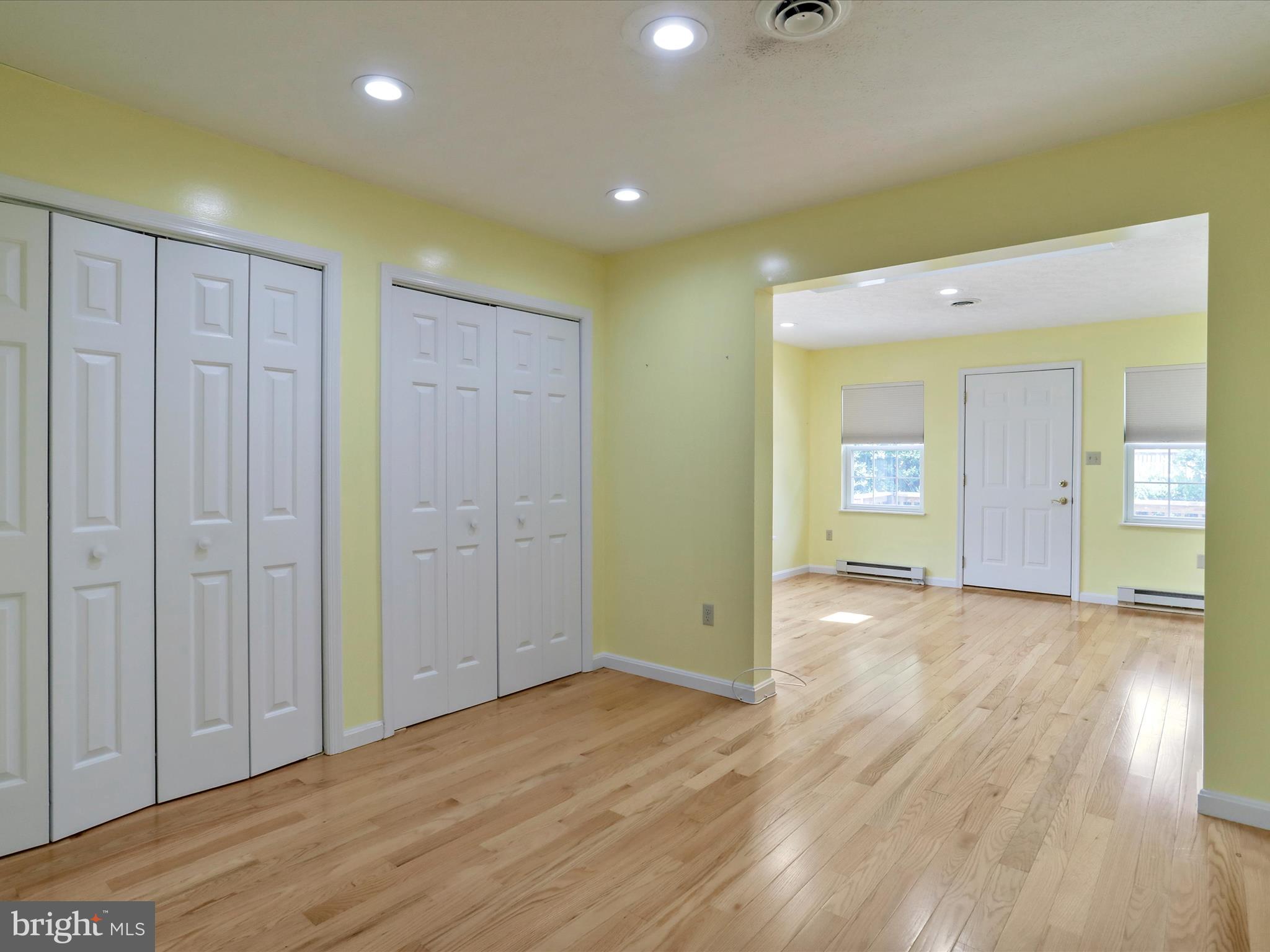 MOUNTAIN BROOK ESTATES - Residential