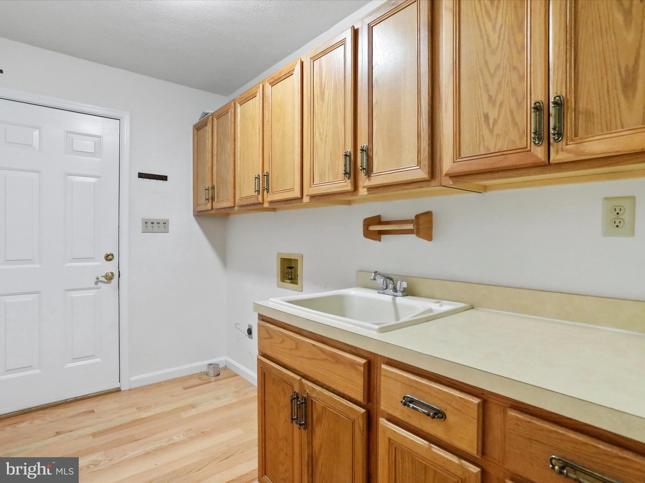 MOUNTAIN BROOK ESTATES - Residential