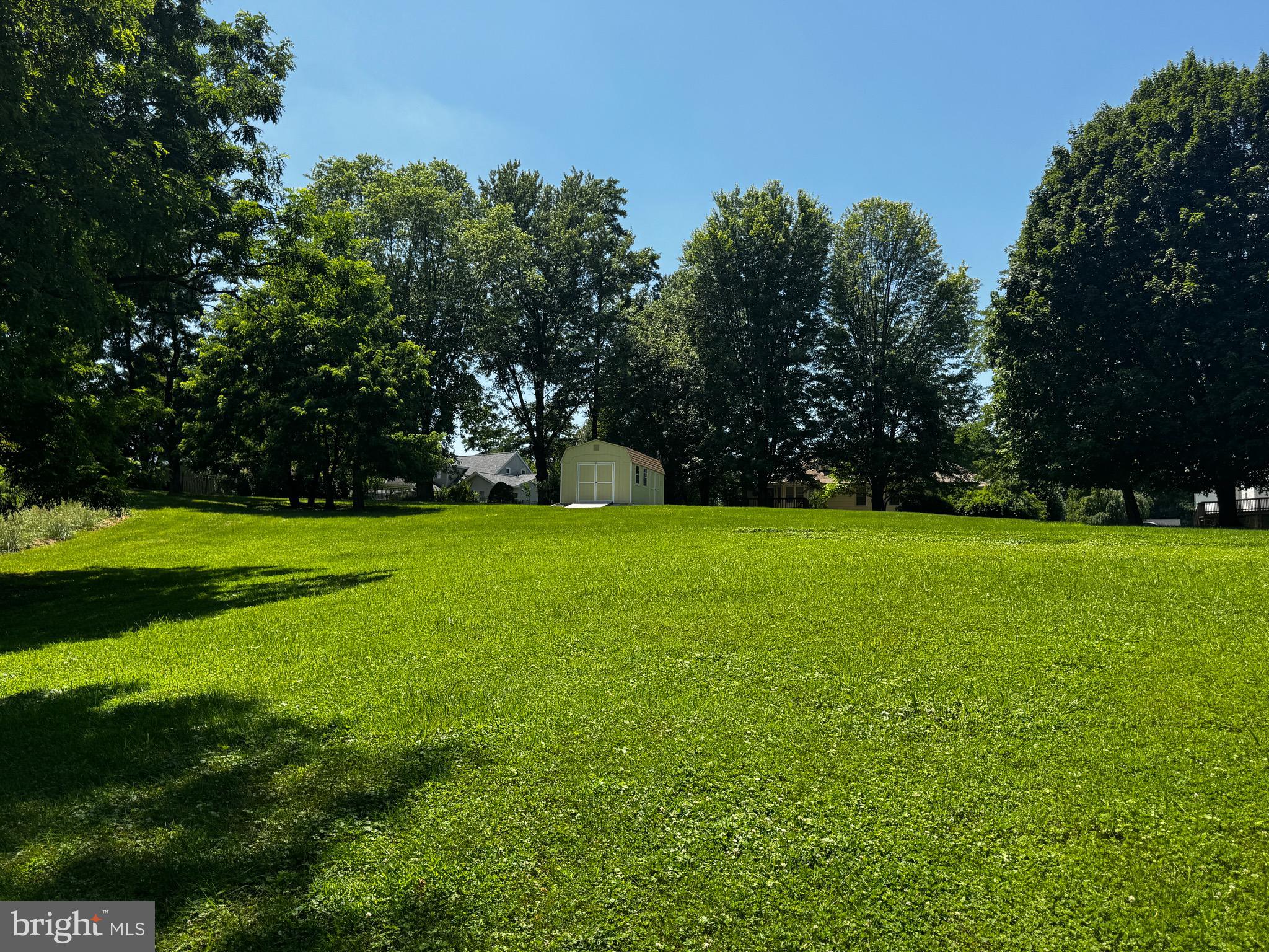 MOUNTAIN BROOK ESTATES - Residential