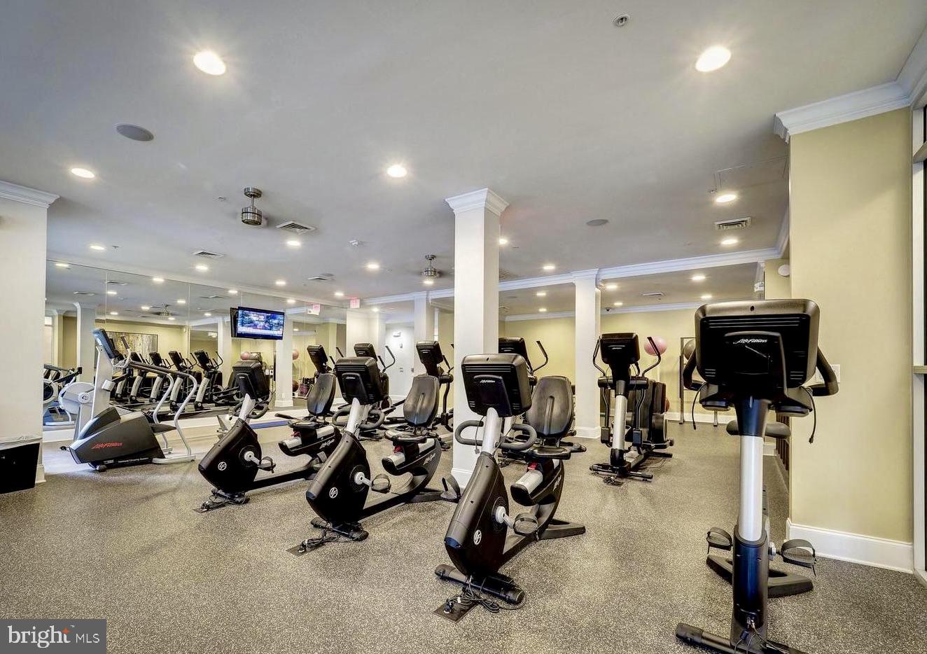 STRATHMORE PARK - Residential