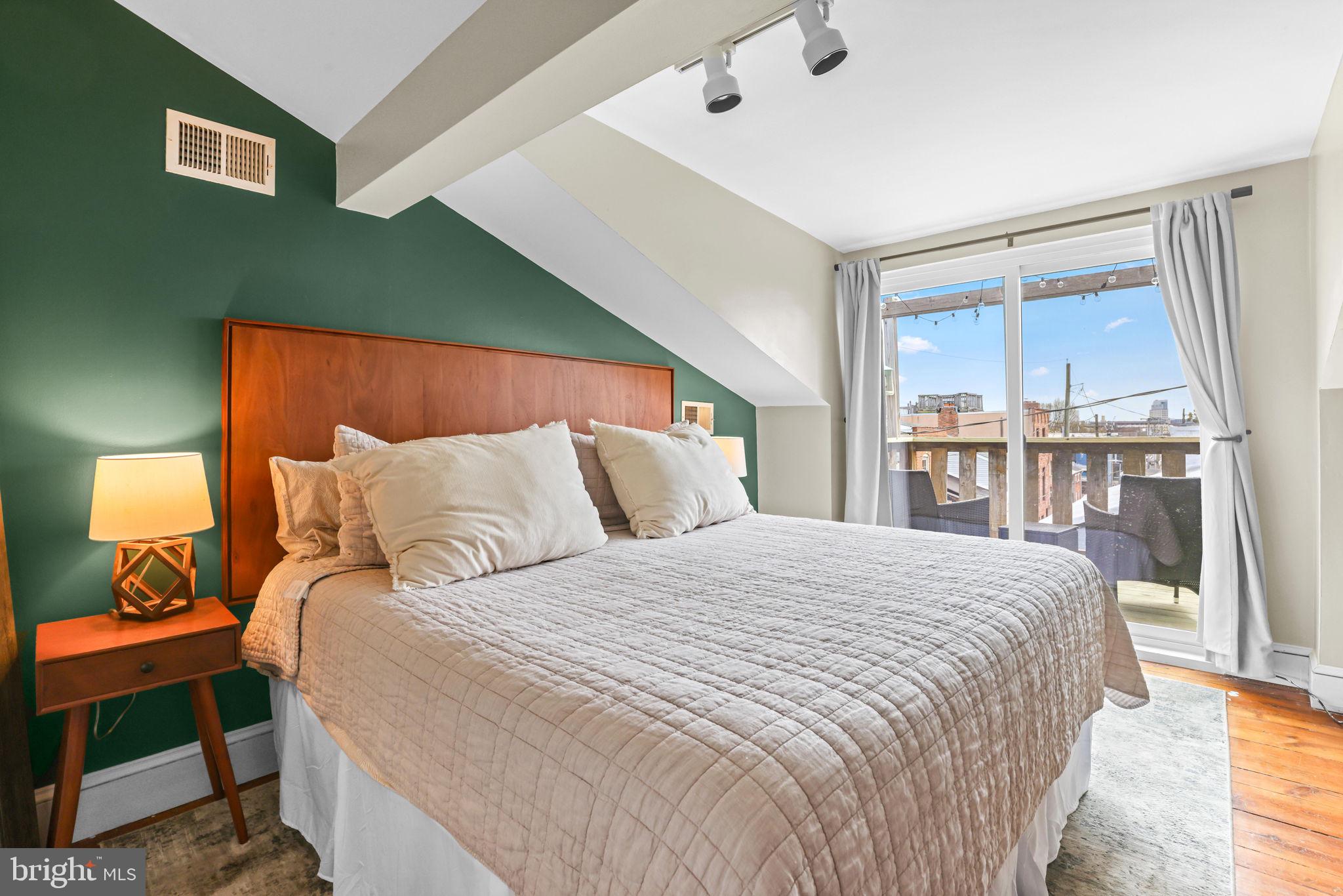 FELLS POINT HISTORIC DISTRICT - Residential