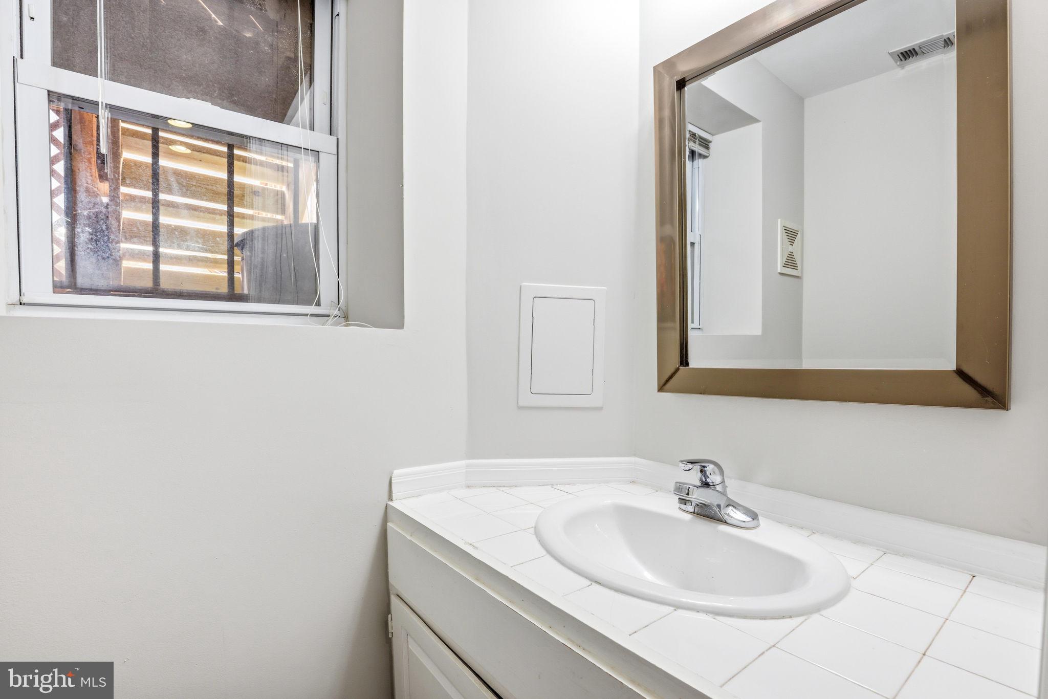 FELLS POINT HISTORIC DISTRICT - Residential