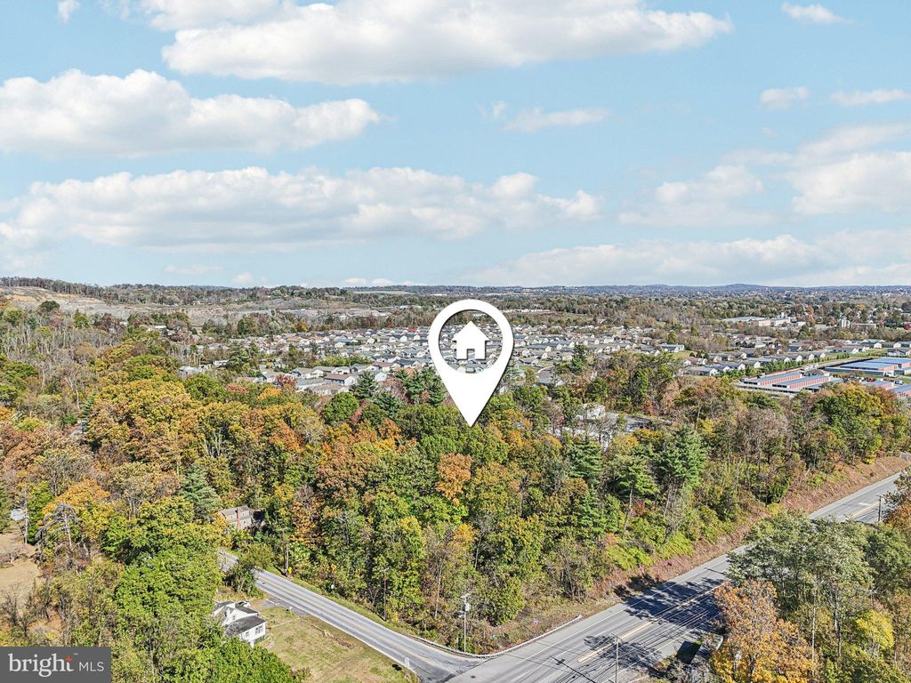 Photo of 0 W Rte 422, DOUGLASSVILLE, PA 19518 (MLS # PABK2064208)