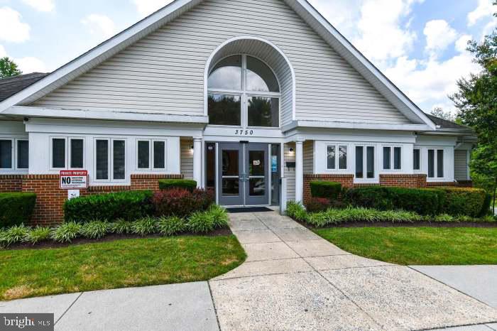 PIN OAK VILLAGE - Residential