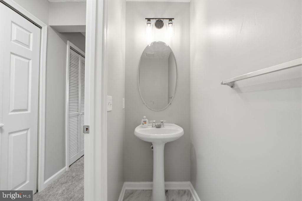 PIN OAK VILLAGE - Residential