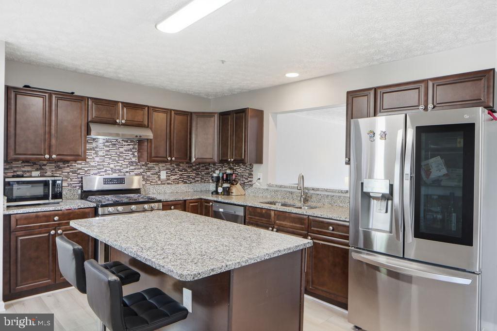 PIN OAK VILLAGE - Residential