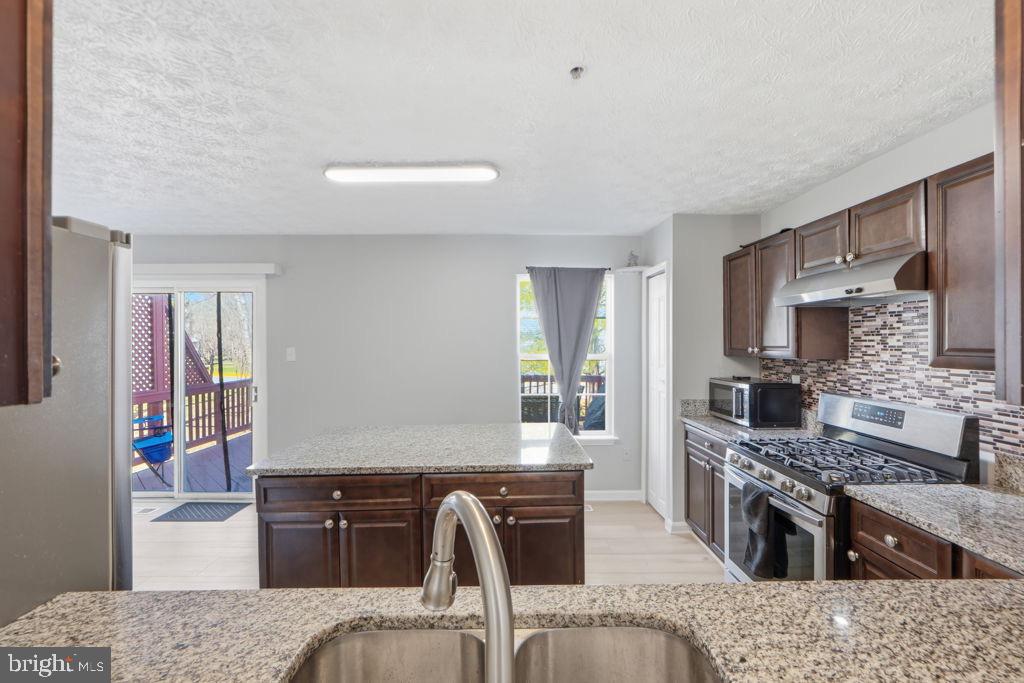 PIN OAK VILLAGE - Residential