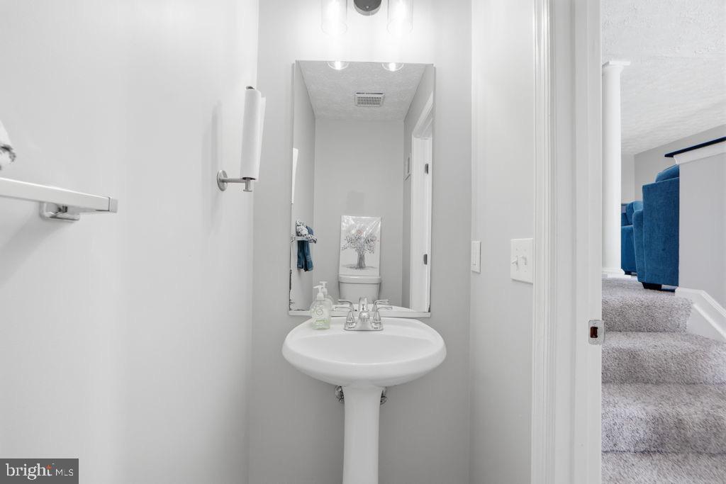 PIN OAK VILLAGE - Residential