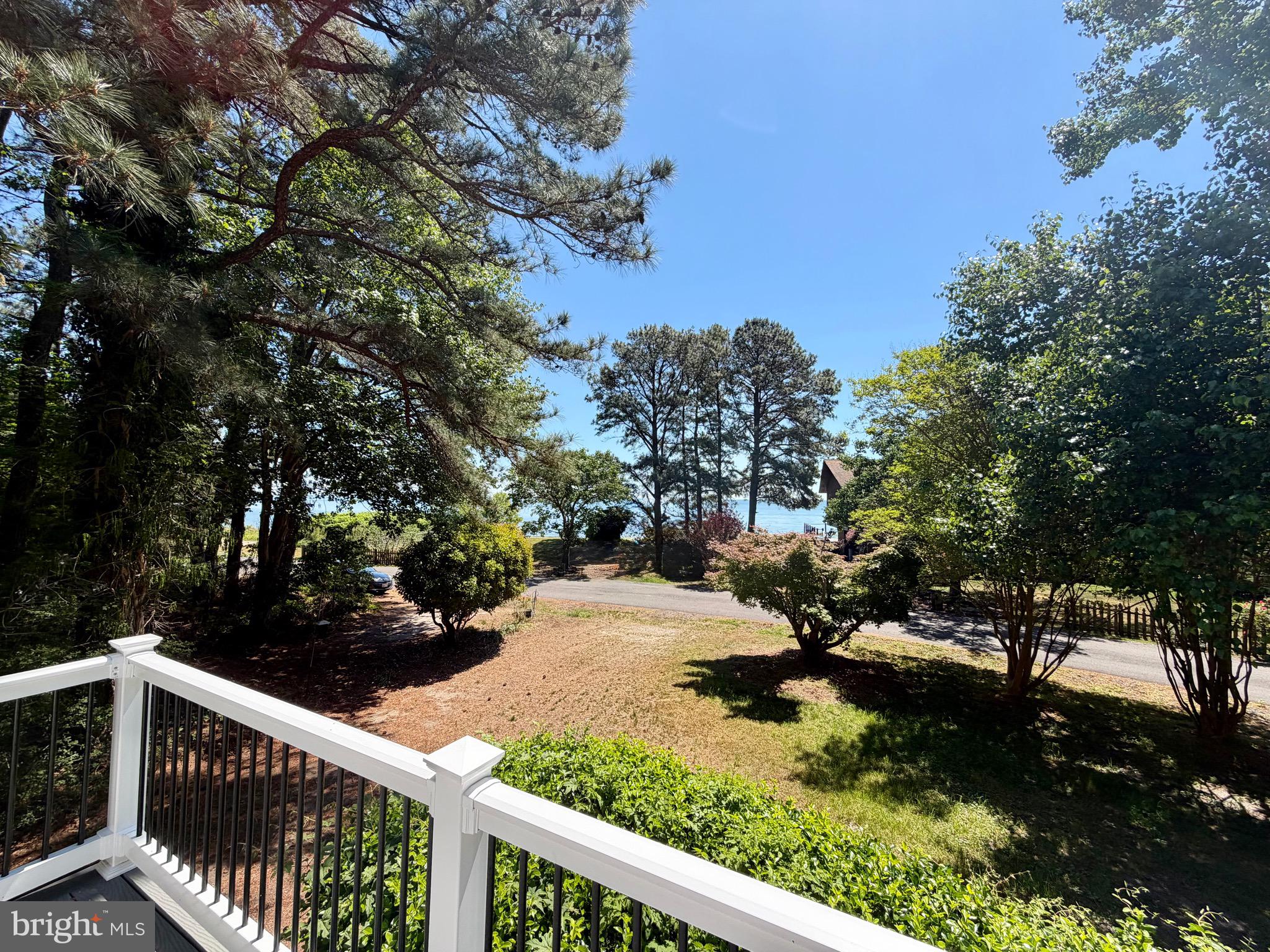 DRUM POINT - Residential